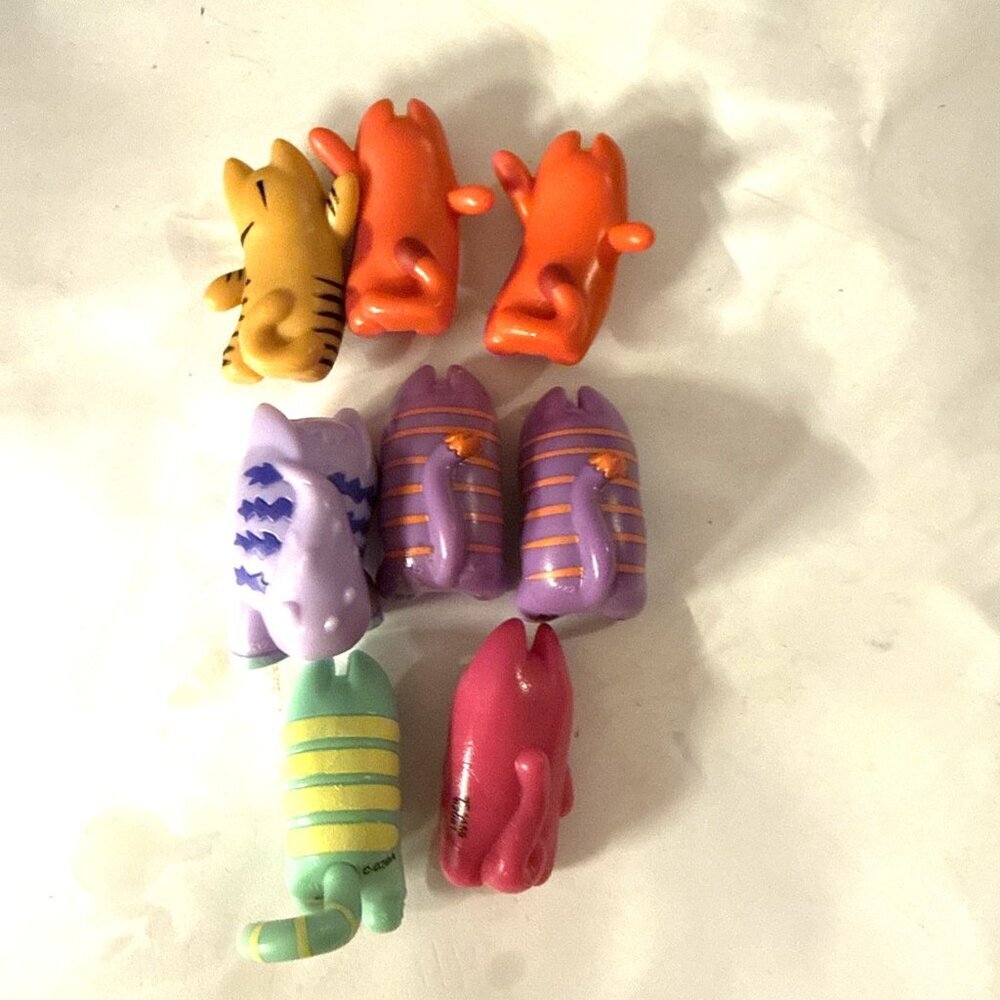 8 Lot Lost Kitty Kitties Mini Figures Cats Kittens Orange Purple Green Pink - Picture 7 of 12